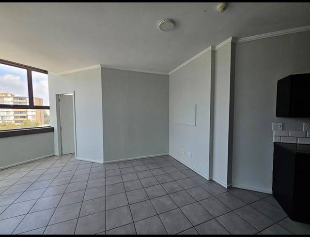 2 BEDROOM PROPERTY TO RENT IN FLORIDA